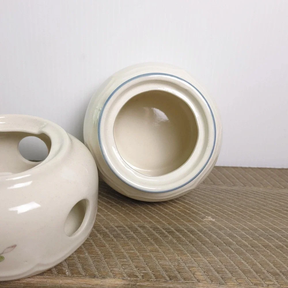 Vintage Floral Goose Ceramic Potpourri Warmer Candle Base Taiwan